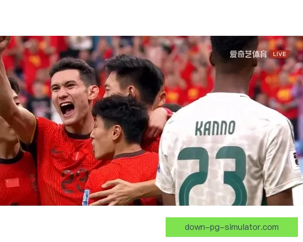 蒋圣龙世预赛最后时刻关键助攻绝境拯救国足点燃出线希望全场沸腾